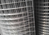 Heißer eingetauchter galvanisierter kohlenstoffarmer Stahl-Maschendraht, PVC beschichtete geschweißte Maschen-Rolle